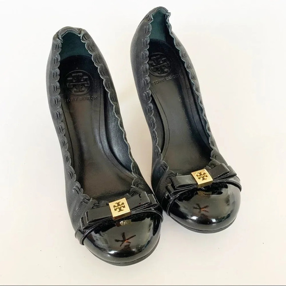 Tory Burch Romy Pump Black Leather Heels Women’s‎ Size 7 Patent Ruffle Luxe Look - Picture 10 of 11